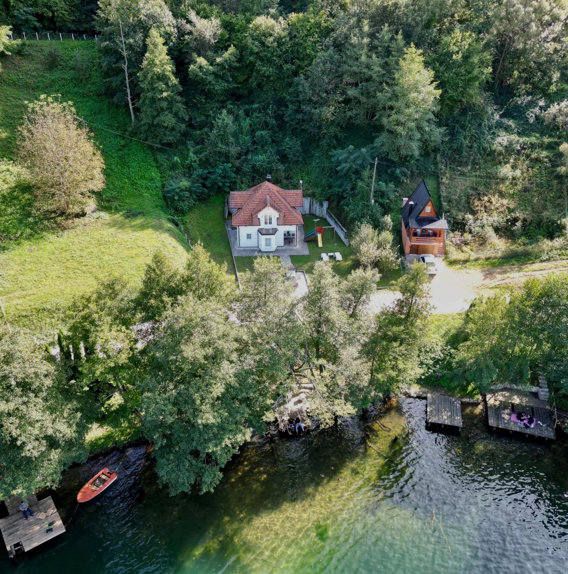 Cobras Plivsko Jezero, Jajce Villa Exteriör bild