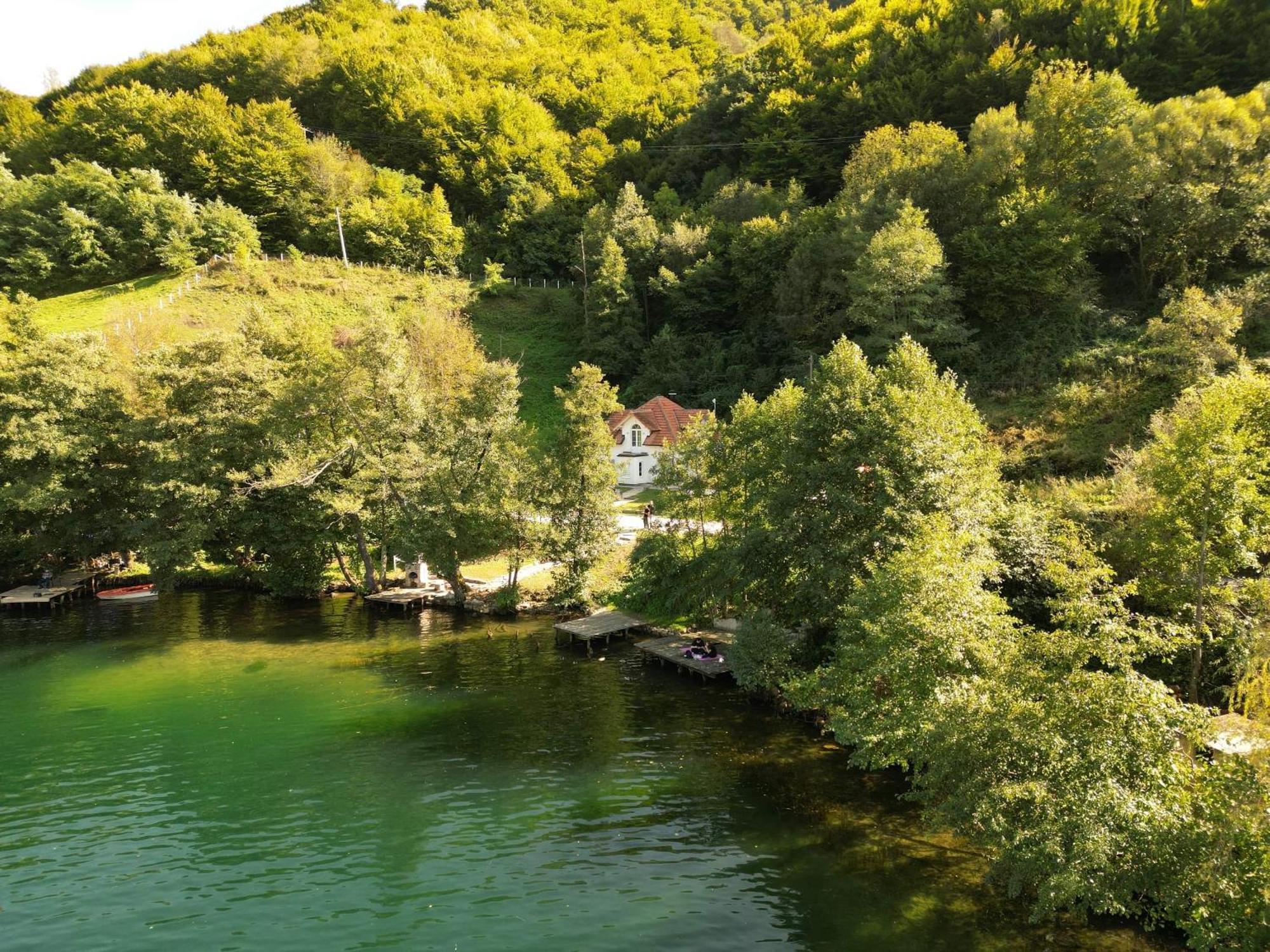 Cobras Plivsko Jezero, Jajce Villa Exteriör bild